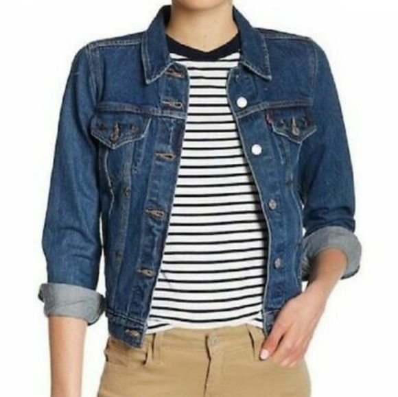 🆕️ Levi Trucker Studded Denim Jacket - Picture 2 of 7